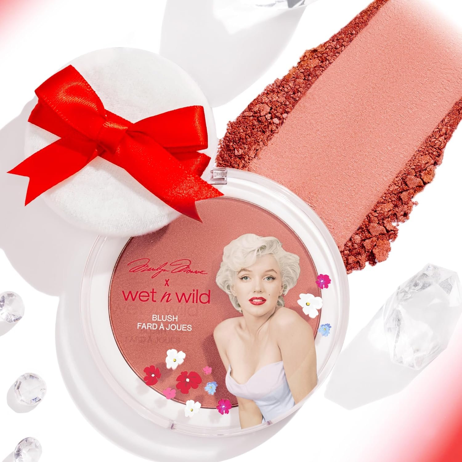 wet n wild Marilyn Monroe Collection Icon Blush – Velvety Pearlescent Powder Blush, Buildable & Blendable Formula Infused with Vitamin E, Includes Sponge Applicator, Cruelty-Free – Rose - Image 3
