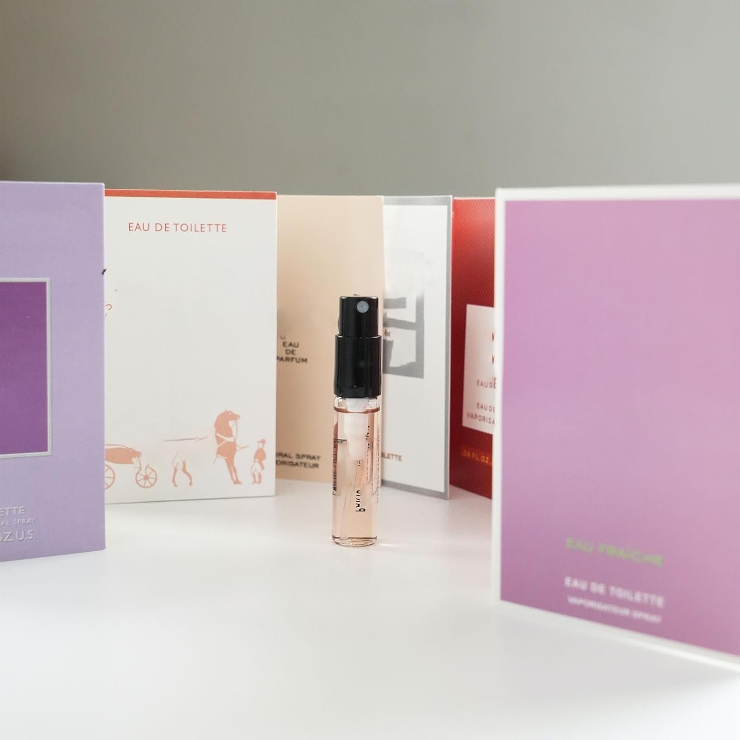 20 Piece Designer Fragrance Samples, Women's Designer Fragrance Sampler Collection, Luxury High-End Perfume Vials for Women, Mini Perfume Samples Gift for Girlfriend, Wife, or Mother-20 Random Samples - Image 4