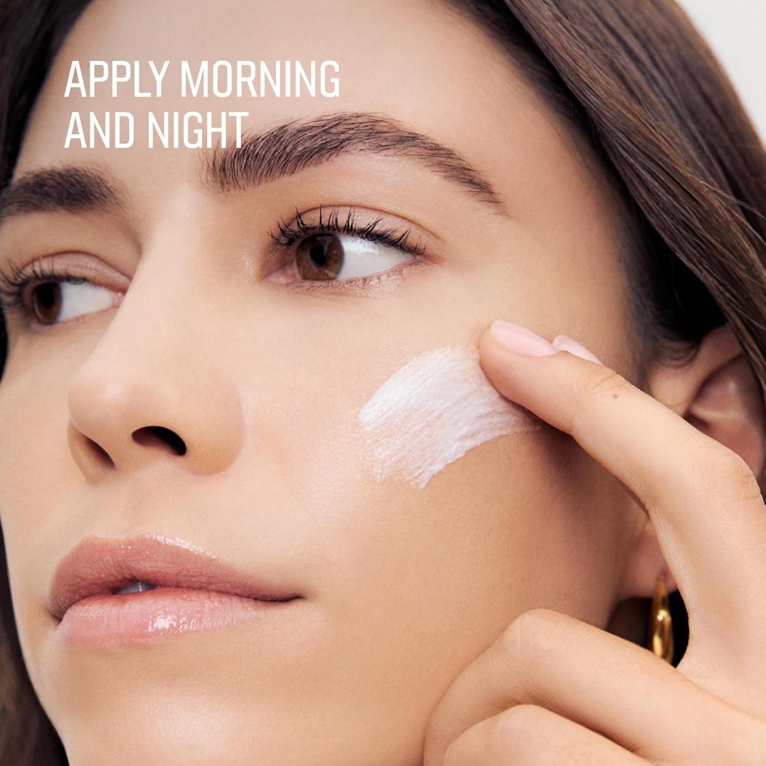 Bobbi Brown Hydrating Face Cream | 24-Hour Moisturizer for Normal to Dry Skin | Rich Yet Lightweight Formula with Hyaluronic Acid, Trehalose & Enriched Mineral Water | 1.7 Fl Oz - Image 3