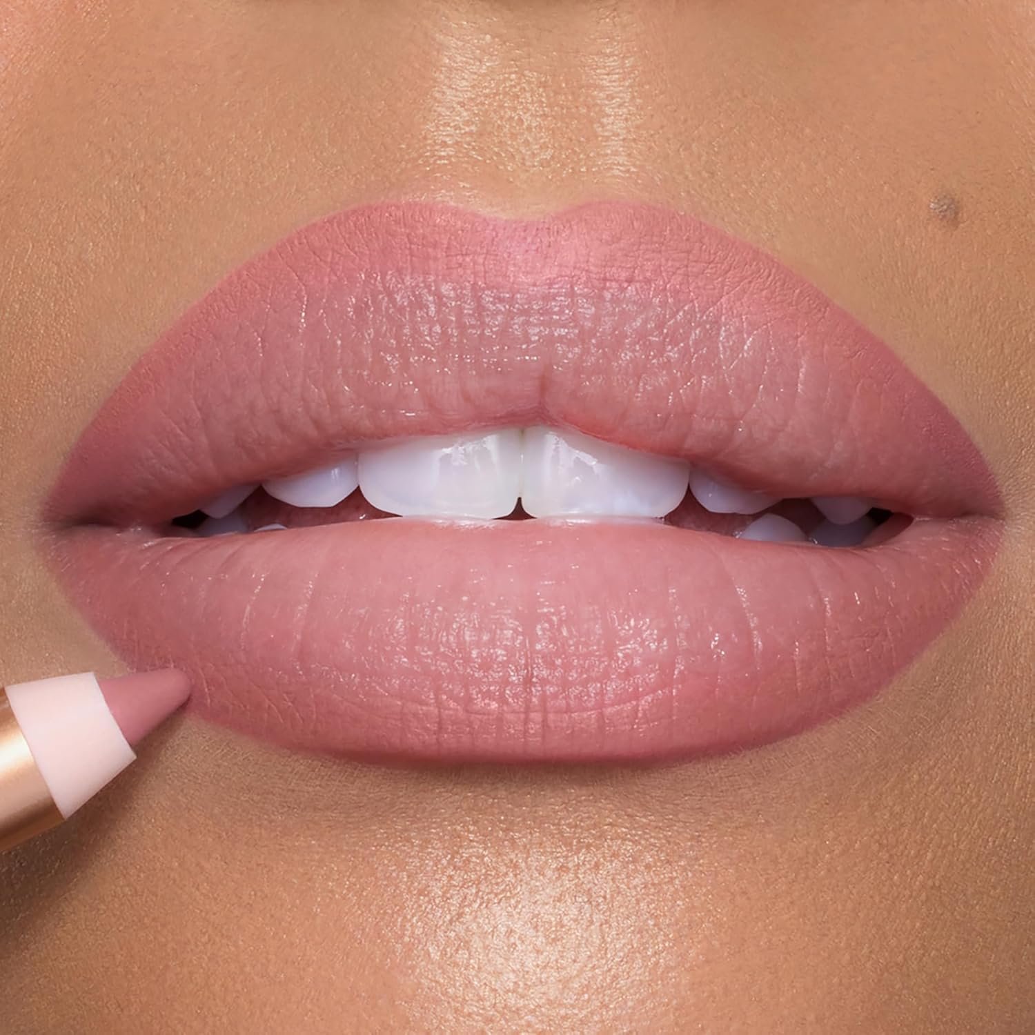 Charlotte Tilbury Lip Cheat Lip Liner Pencil - Gives Lips a Fuller-Looking, Defined Pout - Enriched with Jojoba Oil & Hyaluronic Acid - Waterproof, Smudge-Proof & Transfer-Proof - Image 5